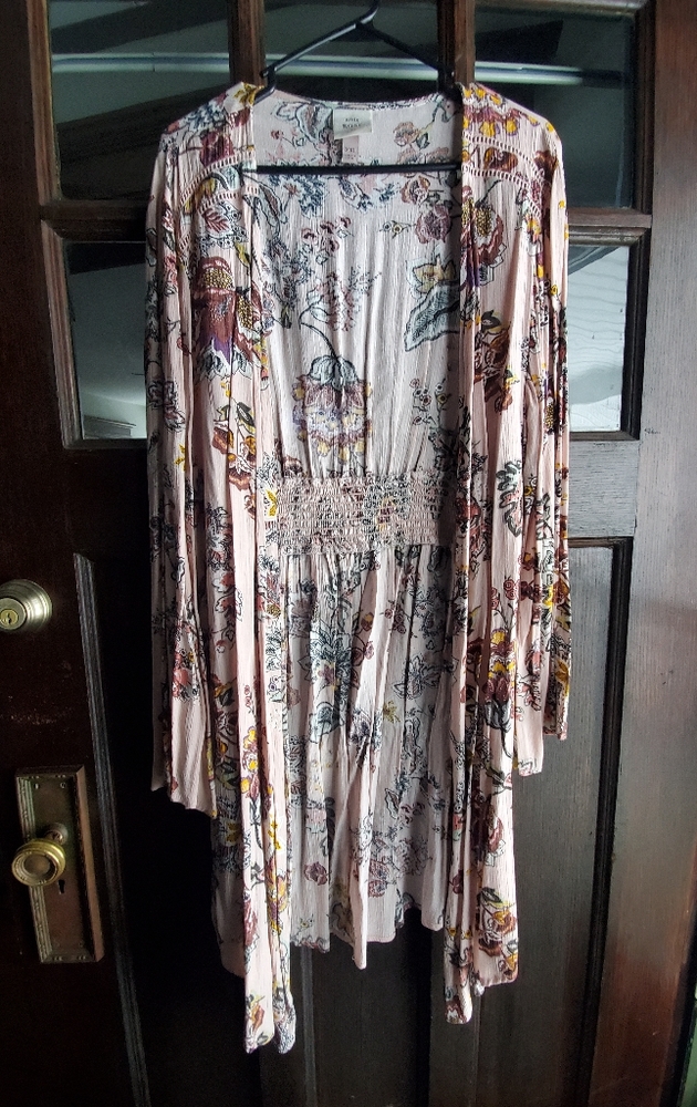 Soft Pink Floral Kimono